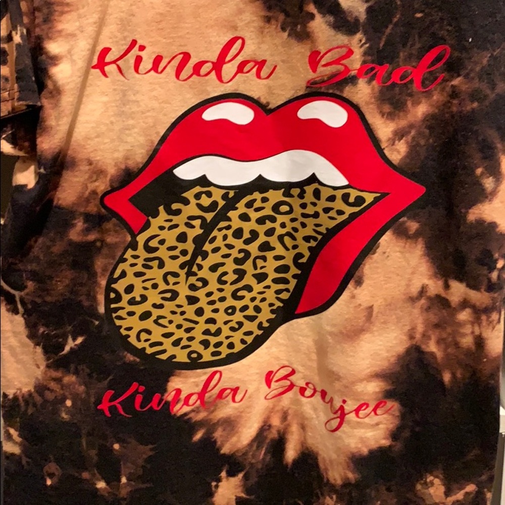 Bleached tee - Picture 2 of 3